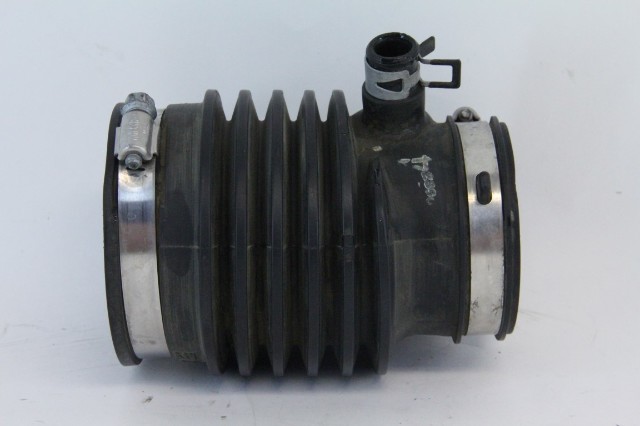 Genuine Honda 04010-R70-305 Air Flow Tube Set