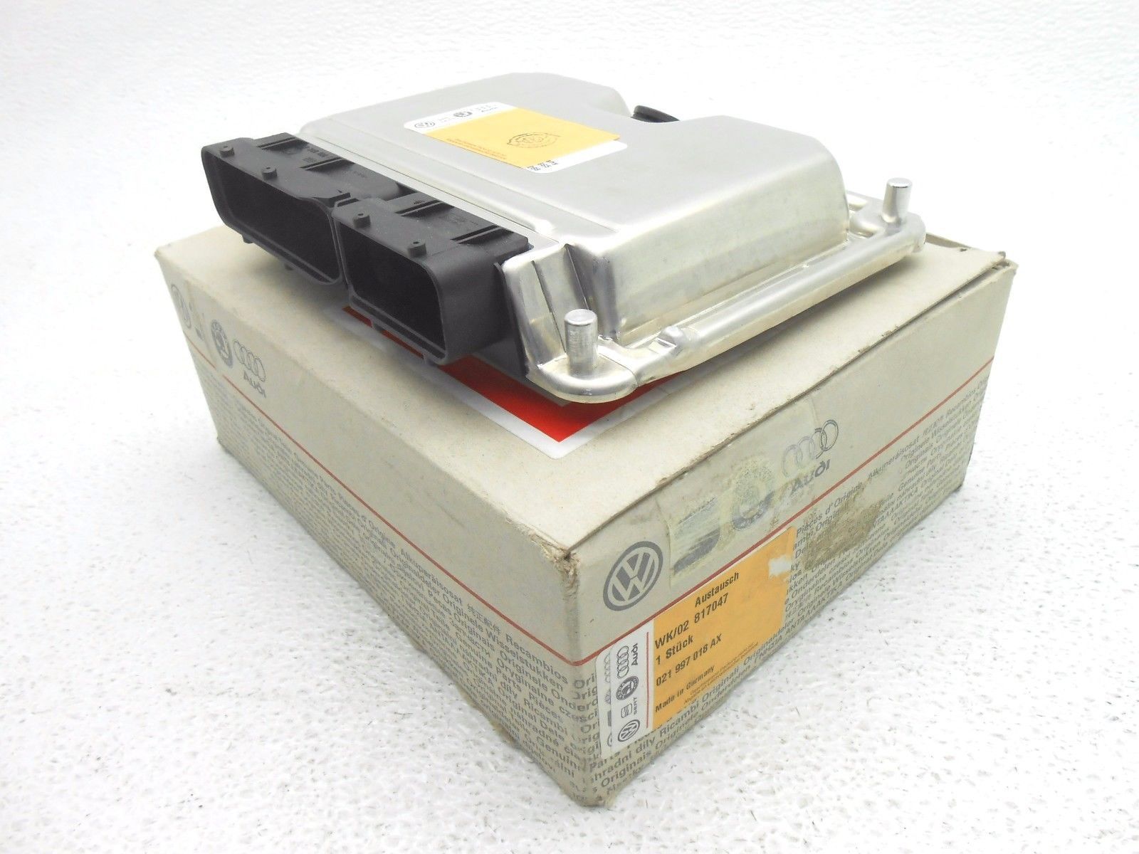 New Genuine OEM 1999 VW Volkswagen Jetta GoLF 2.8L ECM Module Alpha