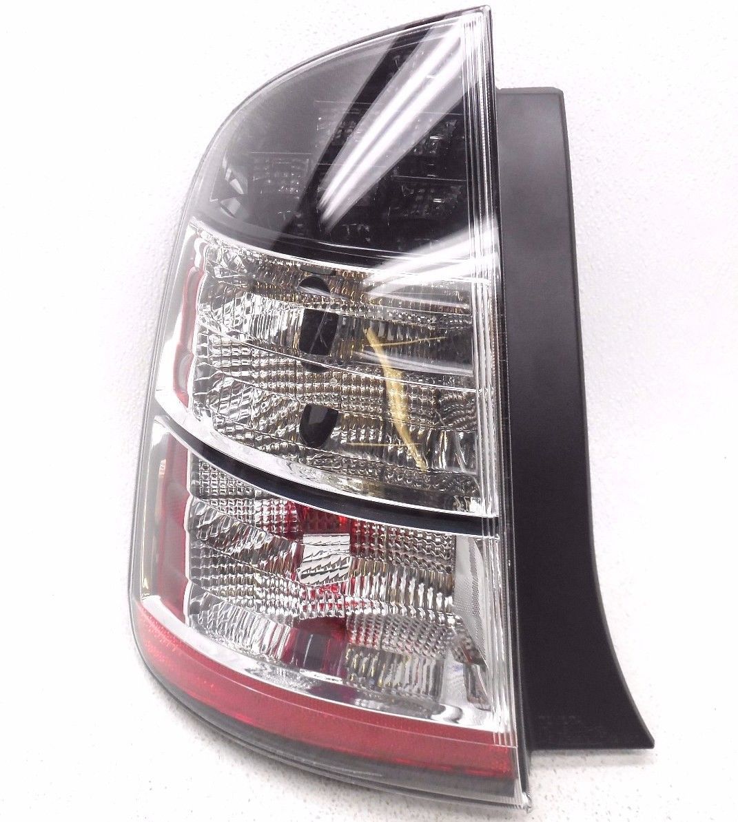 OEM 20042005 Toyota Prius Rear Left Tail Light Tail Lamp Taillight Left