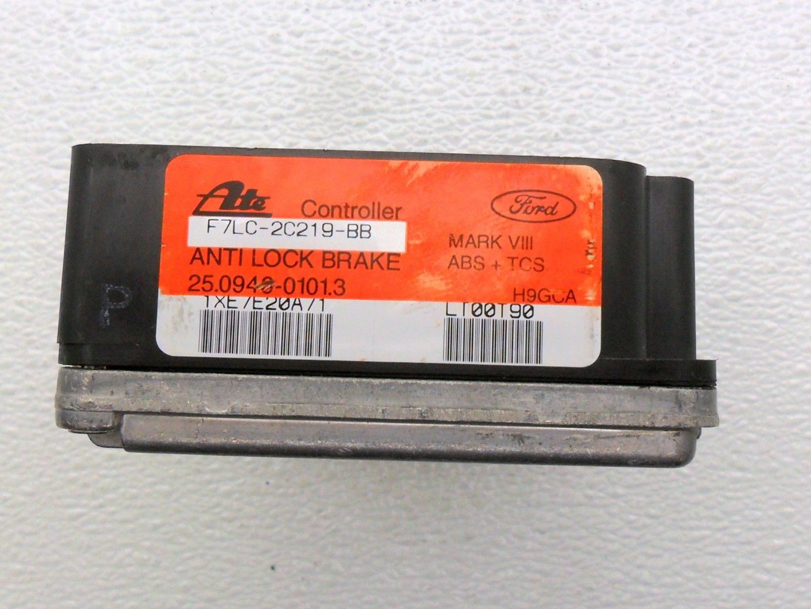 OEM 1997 Lincoln Mark VIII (8) ABS Anti Lock TCS Traction Control