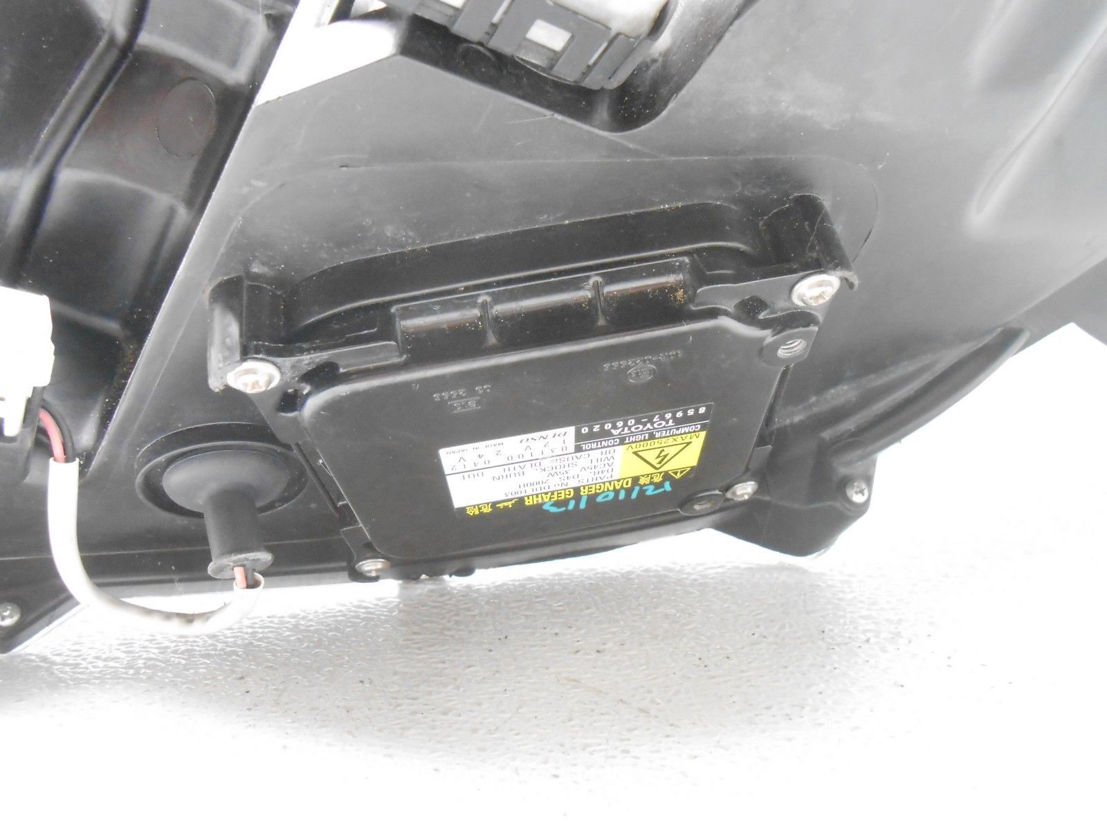 OEM 2009 2012 Toyota Venza Headlamp Headlight Right Xenon Hid EBay