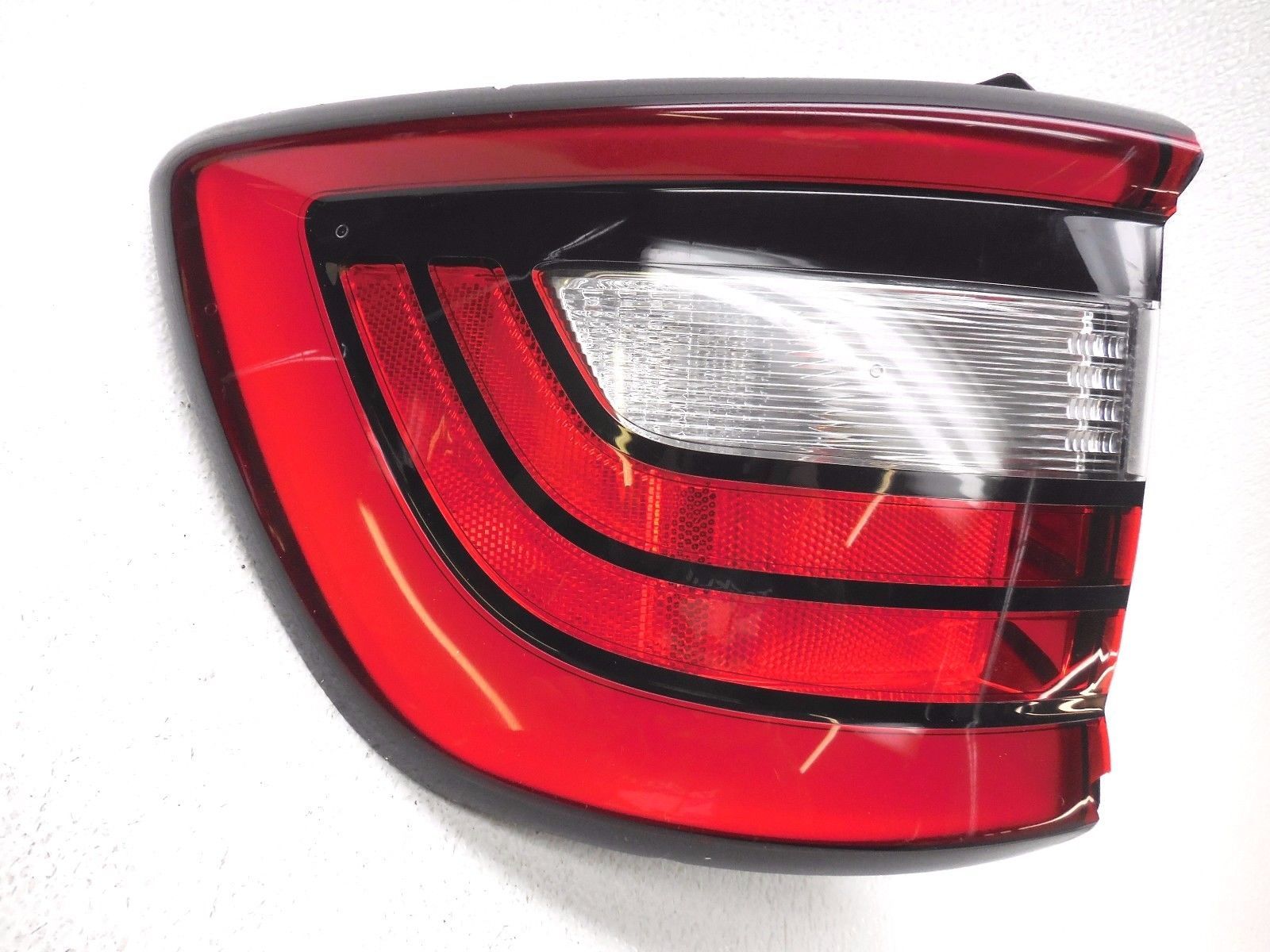 OEM 201415 Dodge Durango Left Quarter LED Tail Light Tail Lamp Lens