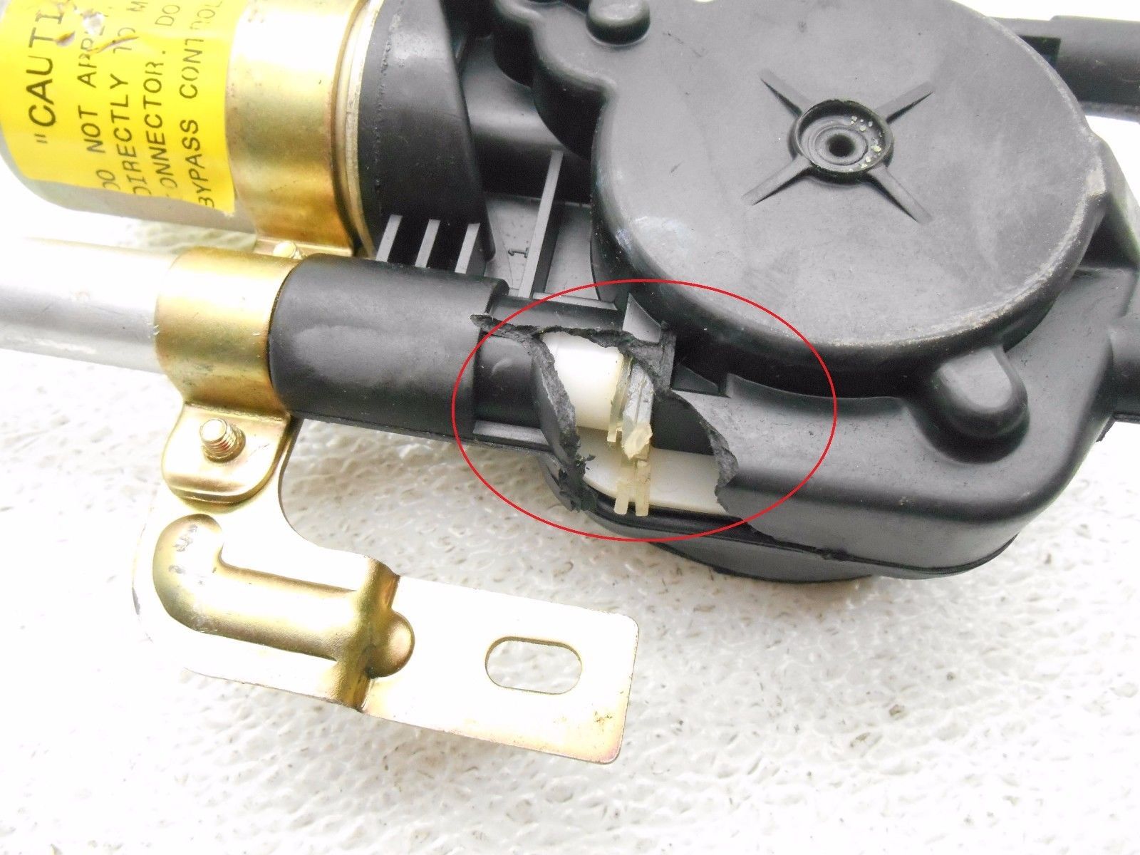 New Genuine OEM 19931996 Lincoln Mark VIII Power Radio AntennaParts