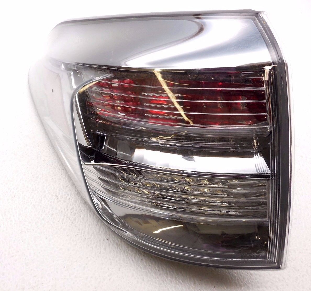 Right Passenger Side LED Outer Tail Light Rear Light Rear Brake Lamp Assembly,Chrome Housing Clear Lens For 2010 2011 2012 Lexus RX350(RH) (Right