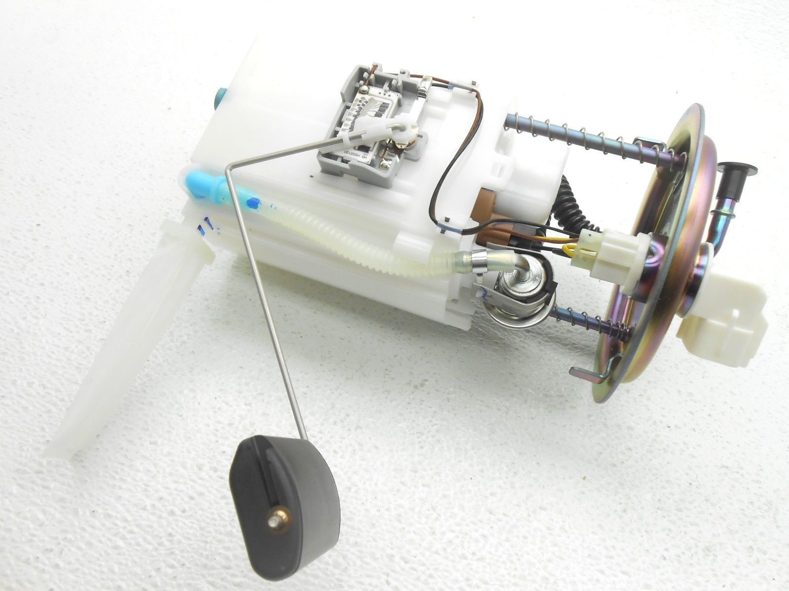 New OEM Hyundai Elantra 2.0L Fuel Pump Sending Unit 20072012 eBay