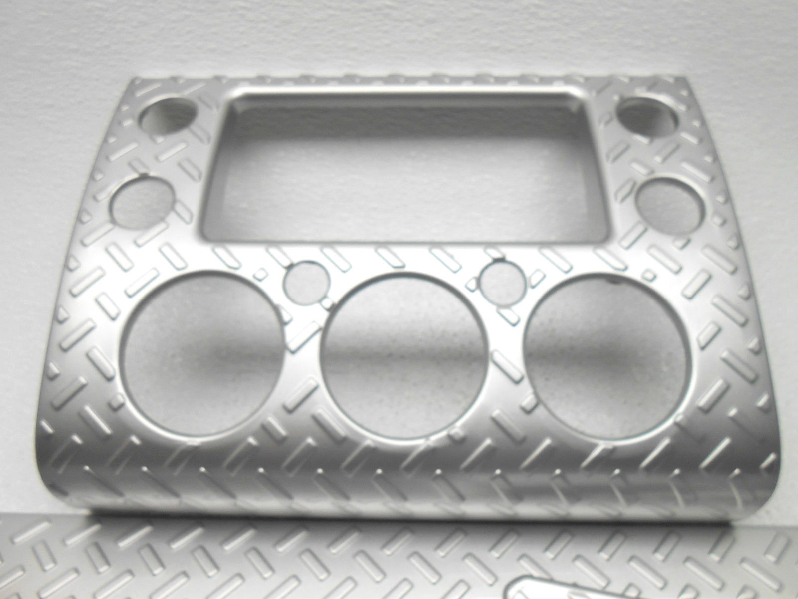 OEM 20062013 TOYOTA FJ CRUISER DIAMOND PLATE DASH RADIO TRIM KIT eBay