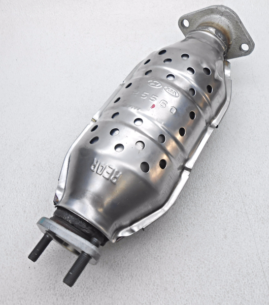New OEM 20062012 Kia Rondo Hyundai Sonata 2.4L Catalytic CoNVerter