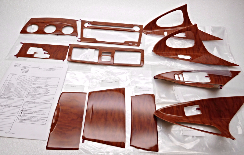 New OEM Toyota Camry Wood Grain Dash Kit Applique 11 Piece PTS0233081