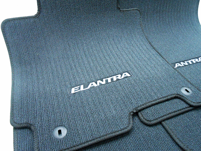 NEW OEM 20112013 HYUNDAI ELANTRA FLOOR MAT SET BLACK 3XF14AC200RY