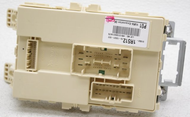 Oem Hyundai Accent Interior Fuse Box 91950