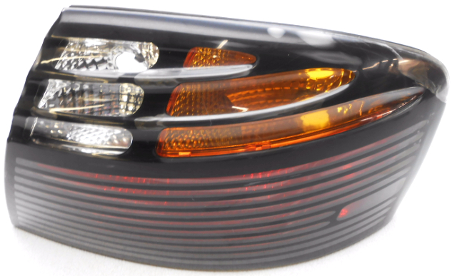 Oem 2003 2005 Pontiac Bonneville Right Tail Light Minor Spot Alpha 74 96