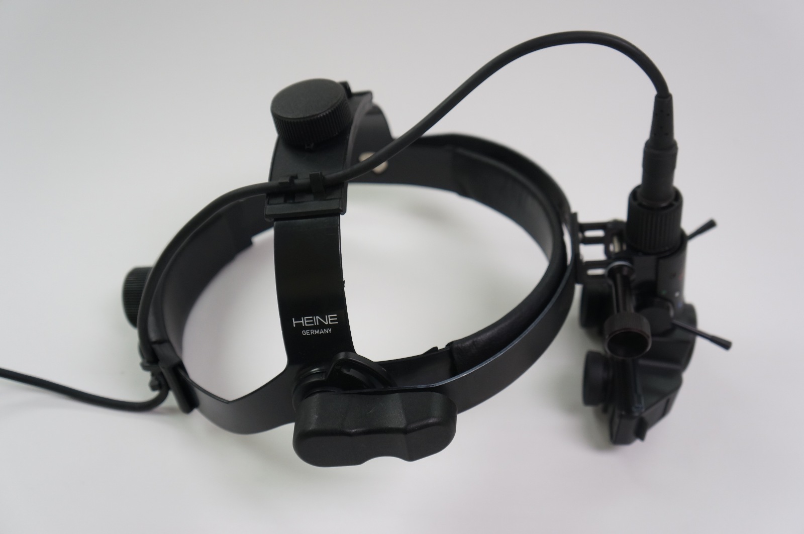HEINE OMEGA 200 Binocular Indirect Ophthalmoscope with EN30 Transformer