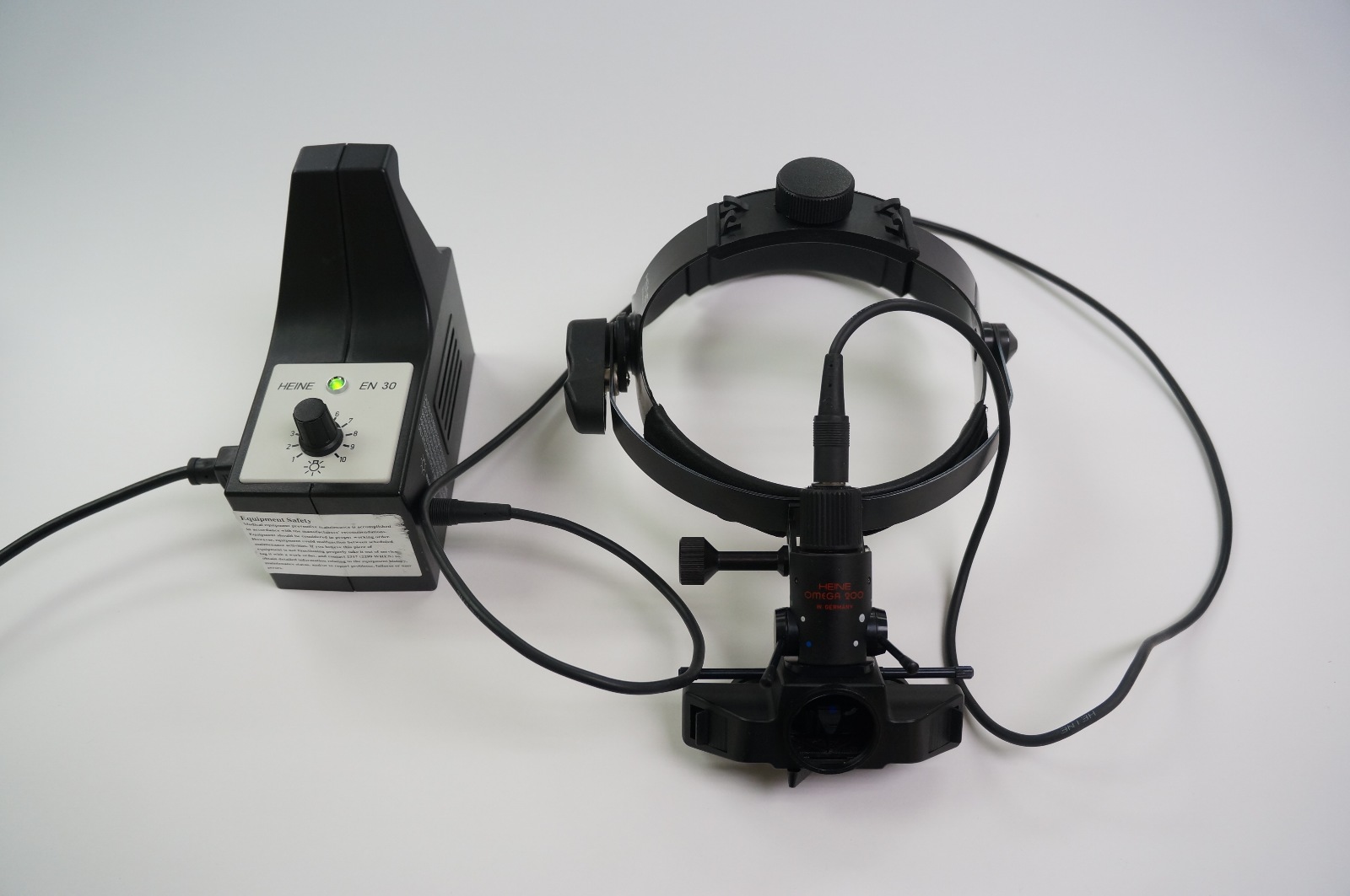 HEINE OMEGA 200 Binocular Indirect Ophthalmoscope with EN30 Transformer