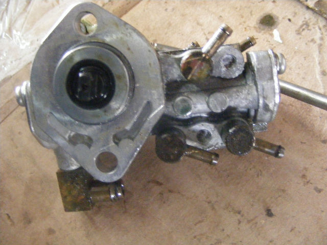 Crankcase Oil Increase On A Yamaha Outboard Motor Crankcase Oil Increase On A Yamaha Outboard Motor