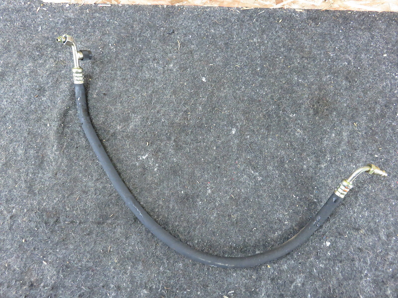 95 Ferrari 348 a/c ac hose line dehydrator to evaporator 62642600 S