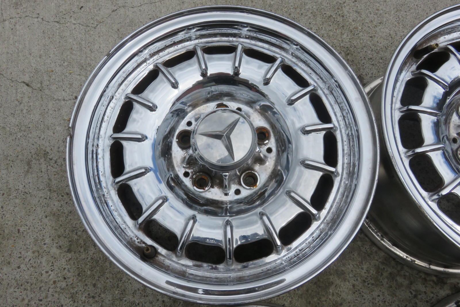 Mercedes Benz Portland >> 85 Mercedes 380SL R107 factory 14" inch chrome wheels rims set (4) oem 6.5x14 12 Mercedes Benz Portland >> 85 Mercedes 380SL R107 factory 14" inch chrome wheels rims set (4) oem 6.5x14 12