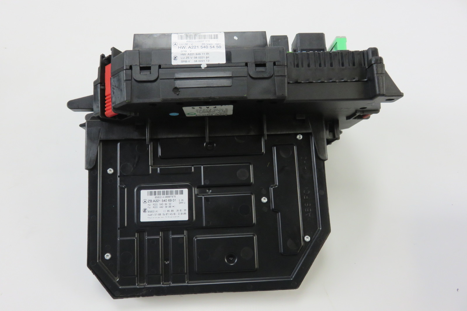 09 Mercedes S63 W221 S550 fuse relay box sam module ... 2009 s550 fuse box 