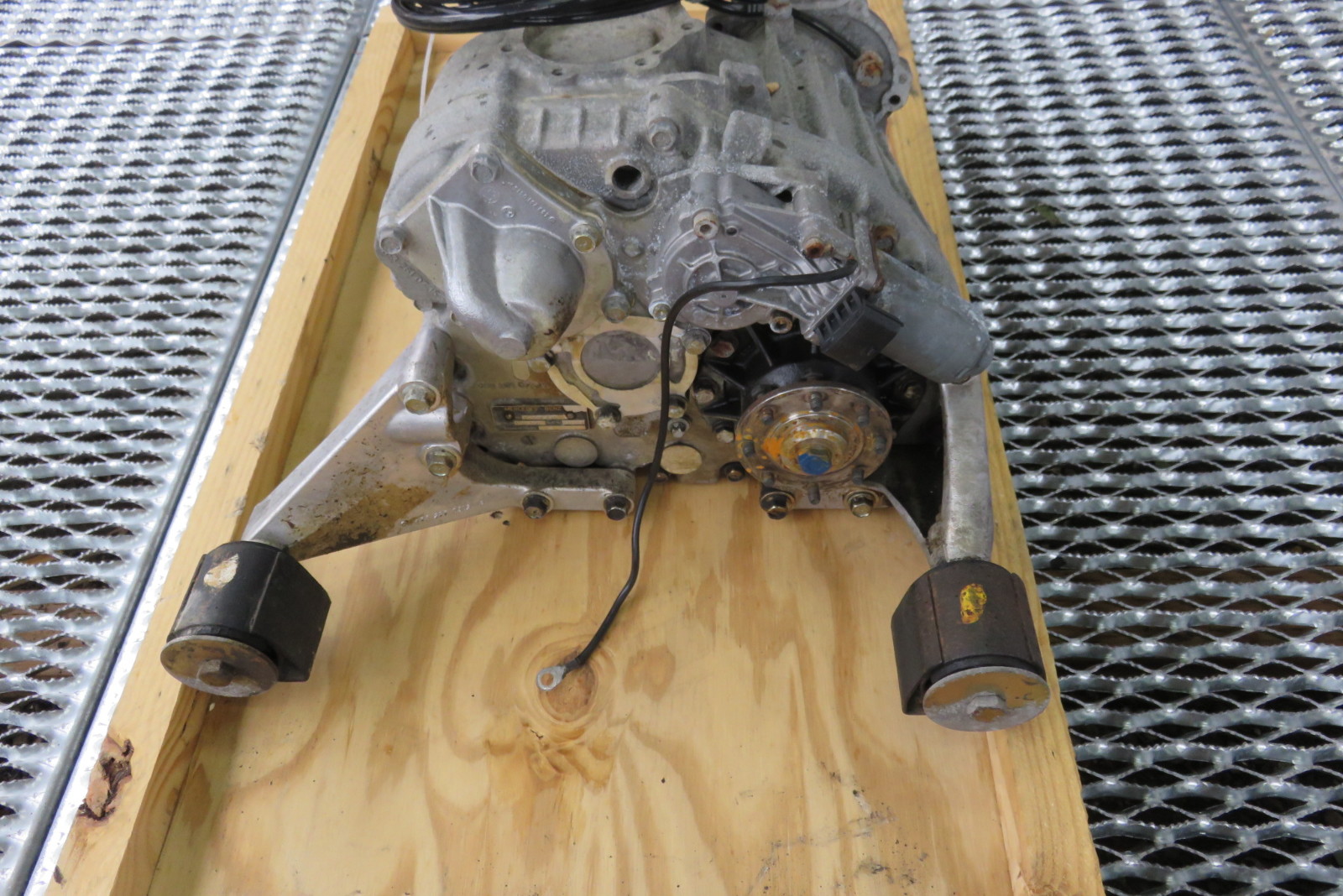 04 Mercedes W463 G500 G55 transfer case eBay