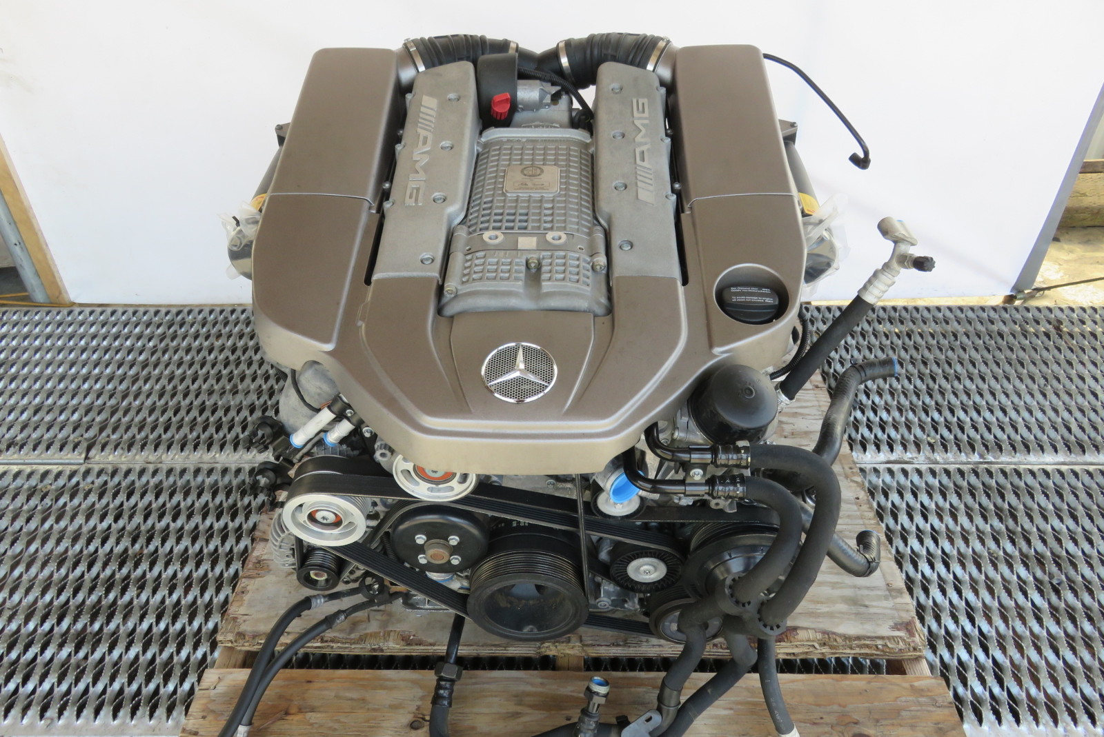04 Mercedes R230 SL55 SL500 engine, motor V8, supercharged ...