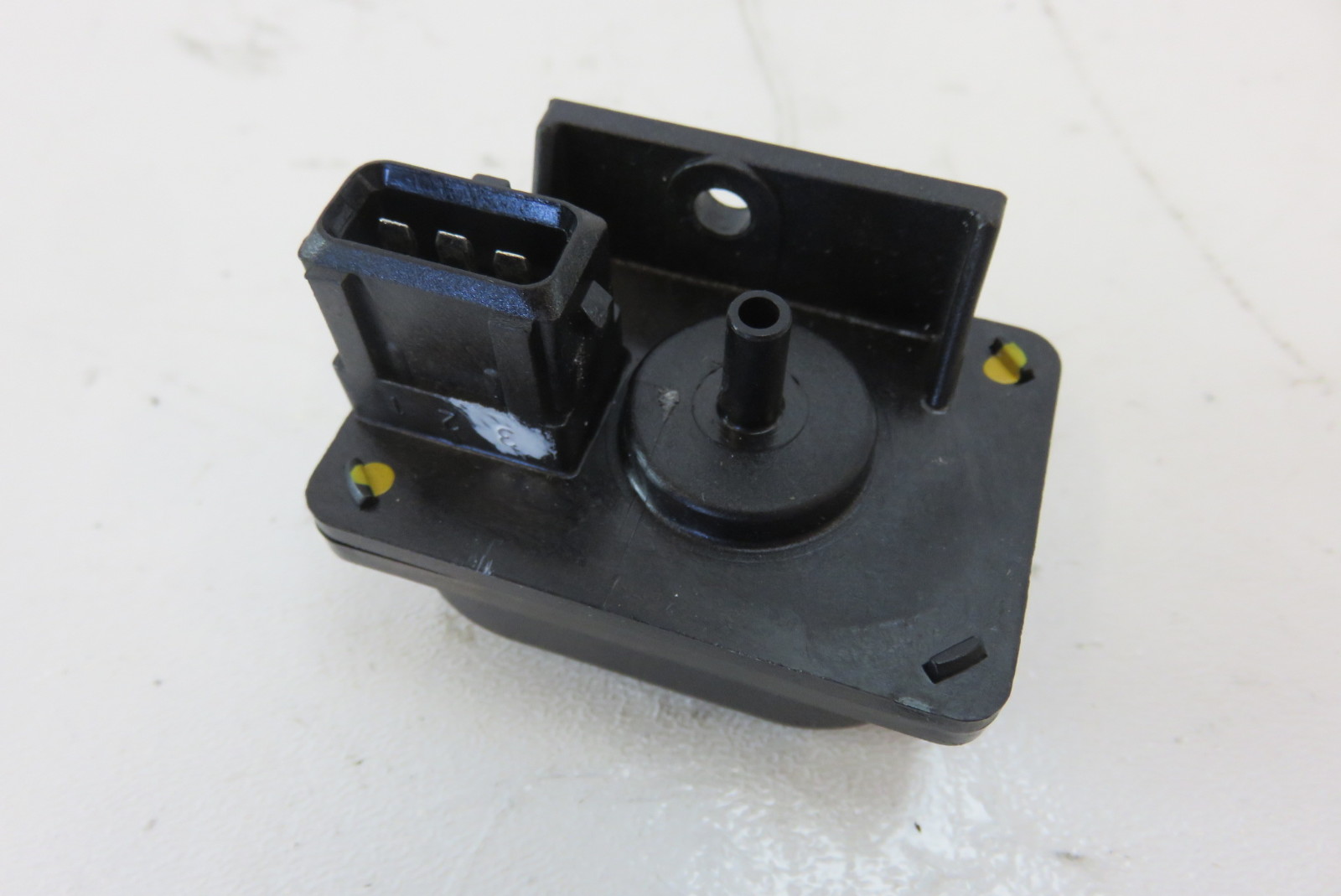 Mercedes W126 Coupe 560SEC sensor, altitude pressure 0065425017 S