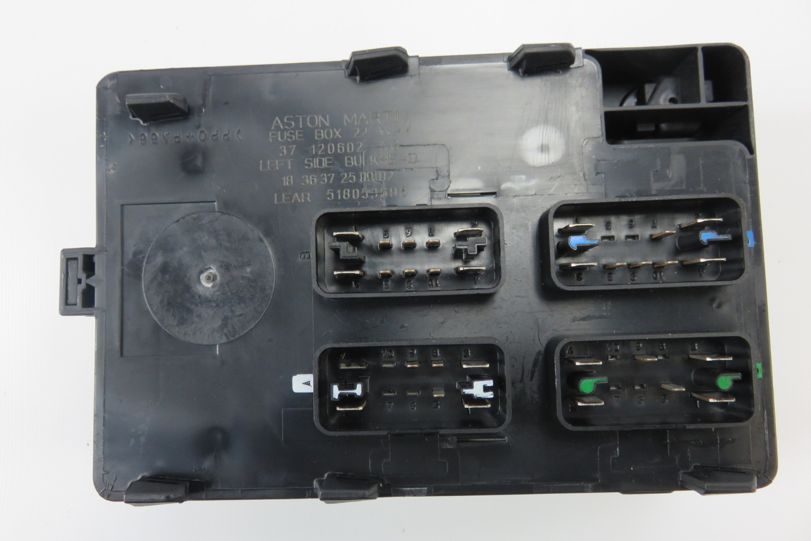 03 Aston Martin DB7 left fuse box control module 37120602 ...