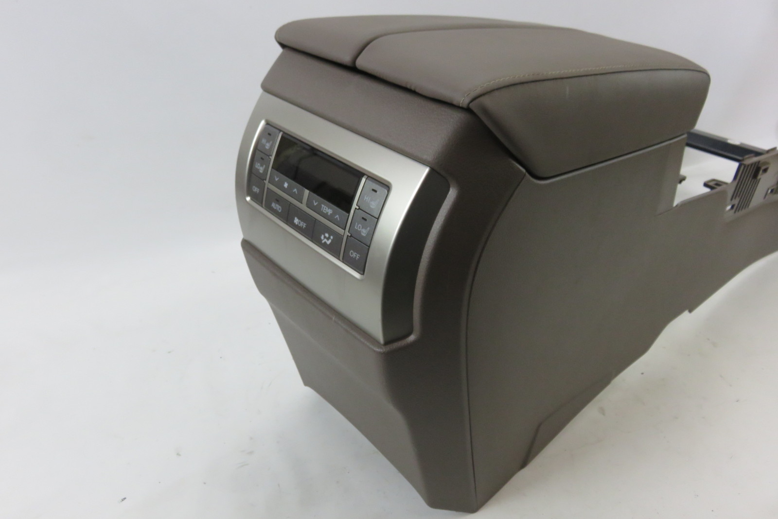 12 Lexus GX460 center console assembly w/ armrest and rear climate