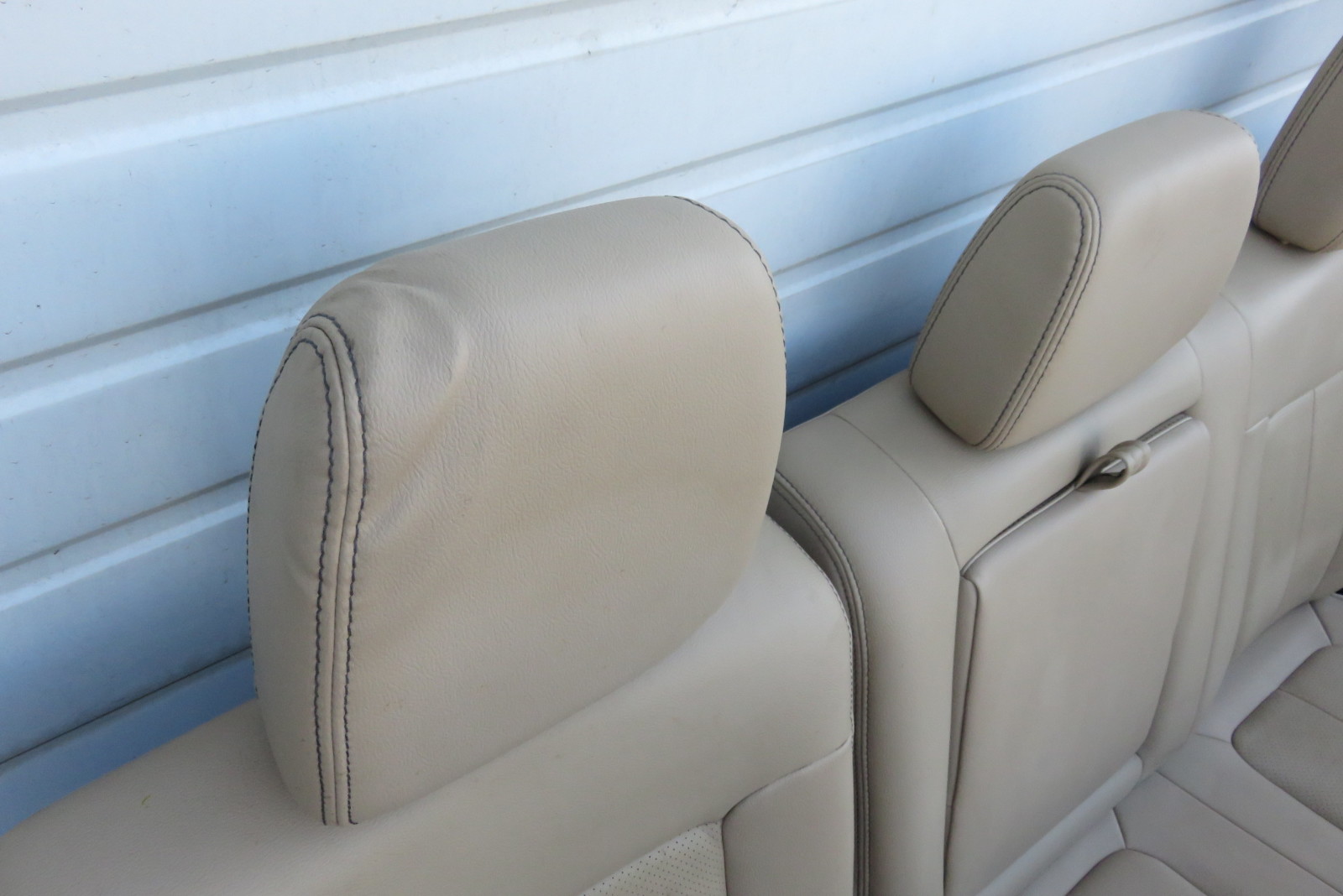 13 Ford F350 F250 seats set front and rear w/ center console crew cab