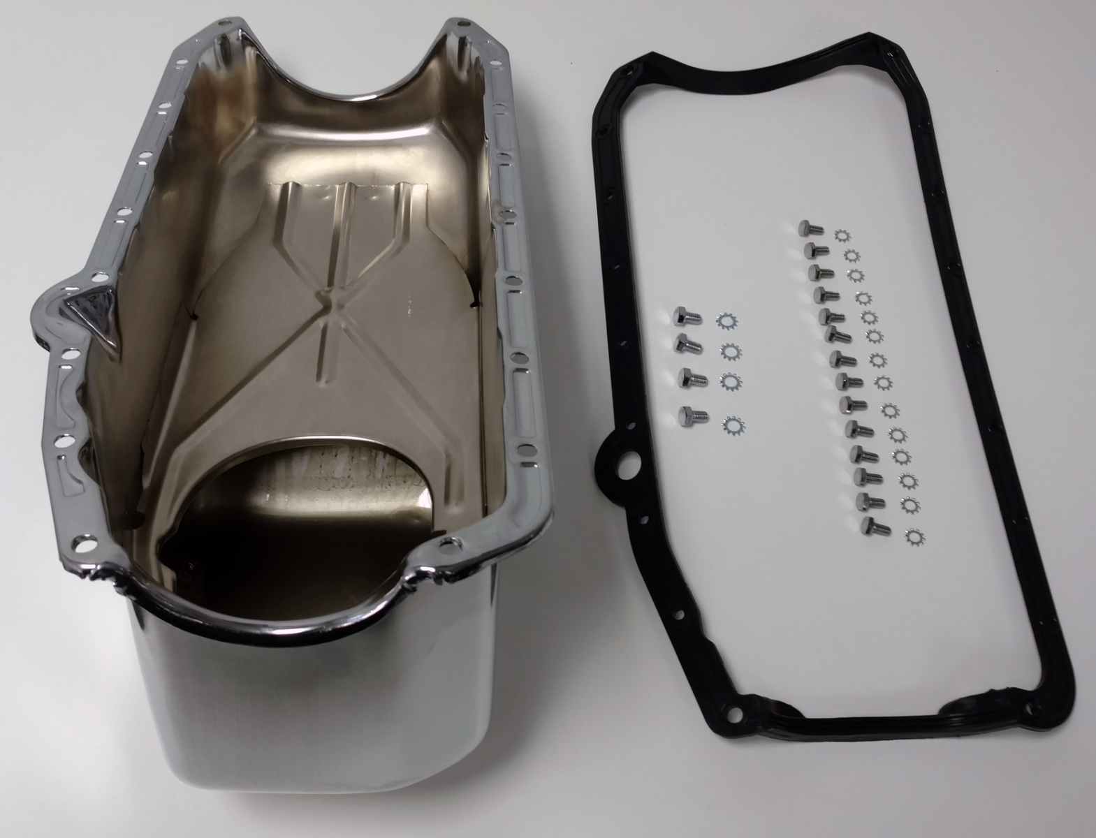 SB Chevy SBC Chrome Oil Pan W/ Bolts & Gaskets 4qt 283 327 307 350 400