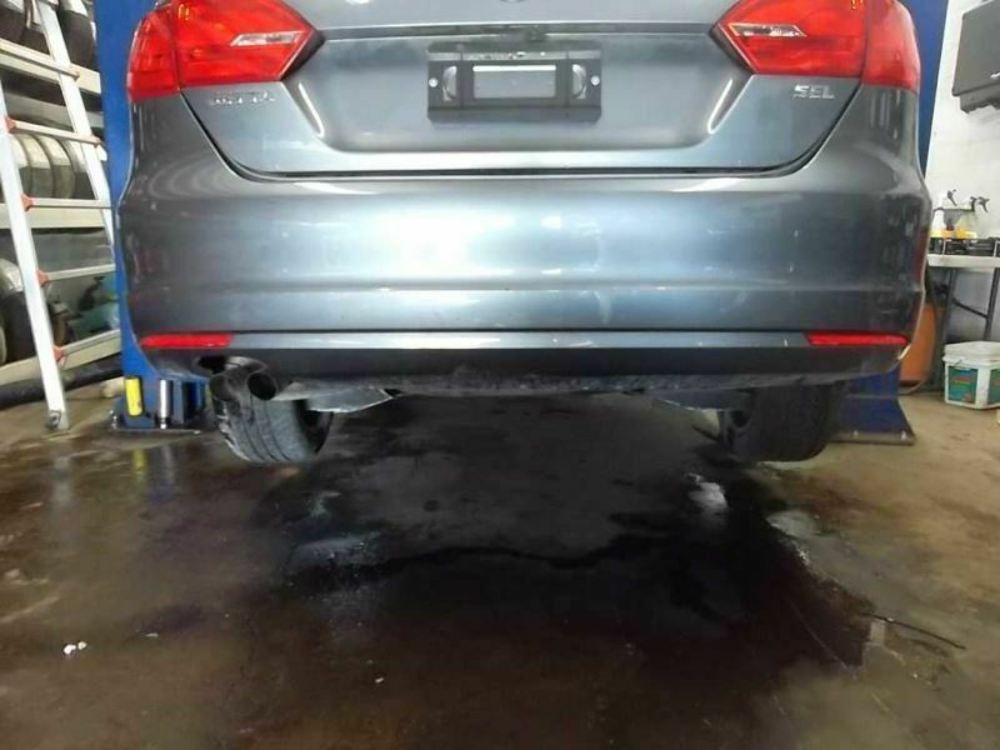 rear-bumper-cover-sedan-paint-code-ld7x-1k9-807-417-b-gru-volkswagen