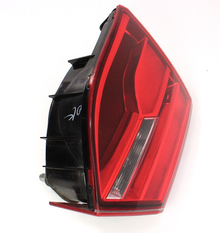 RH Inner Smoked Tail Light Lamp 1114 VW Jetta GLI MK6 Genuine 5C6