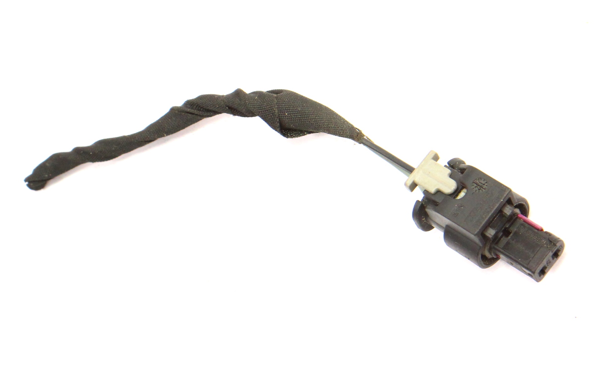 Horn Plug Wiring Pigtail Connector 1118 VW Jetta MK6 Genuine 4F0