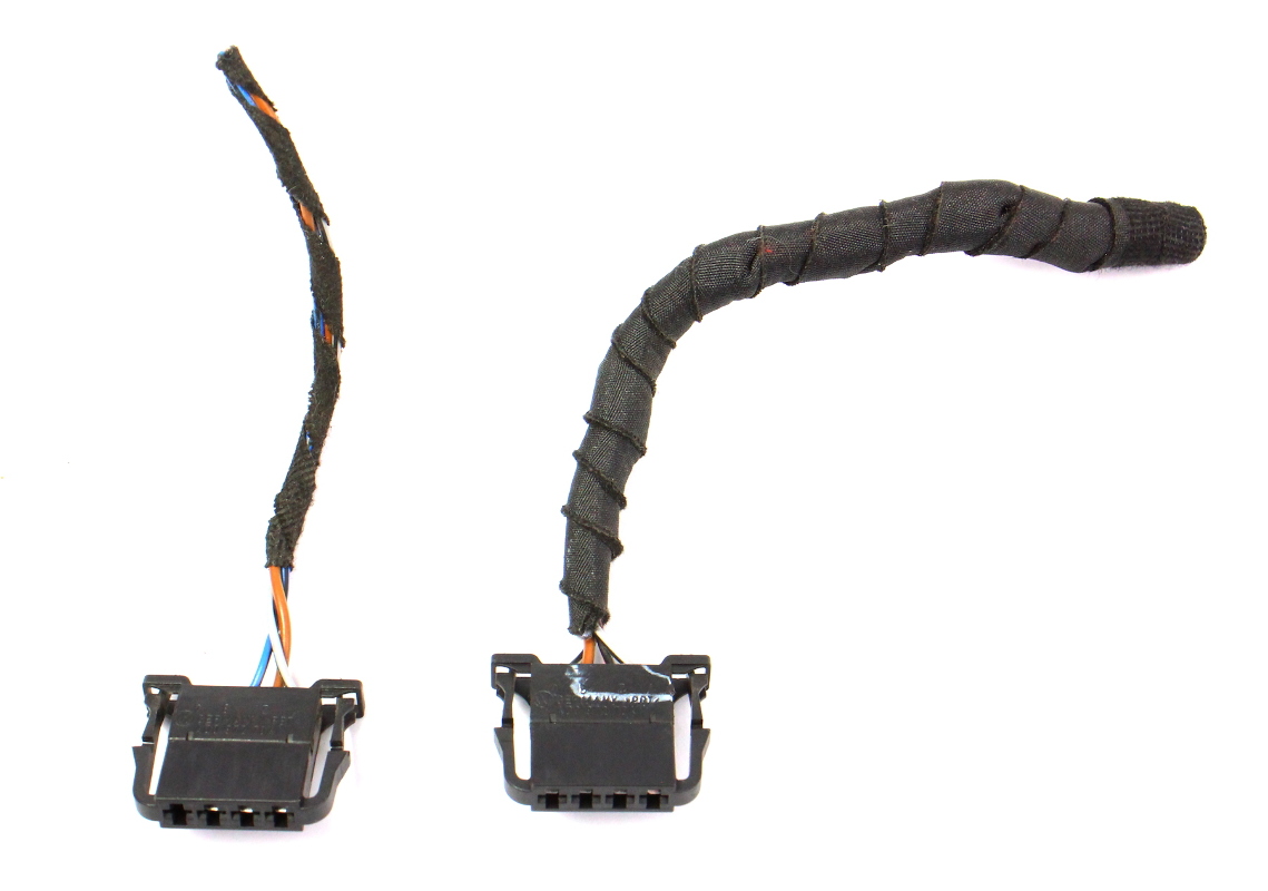 RH Tail Light Lamp Pigtail Plugs 1518 VW Jetta MK6 Sedan 4D0 972 704