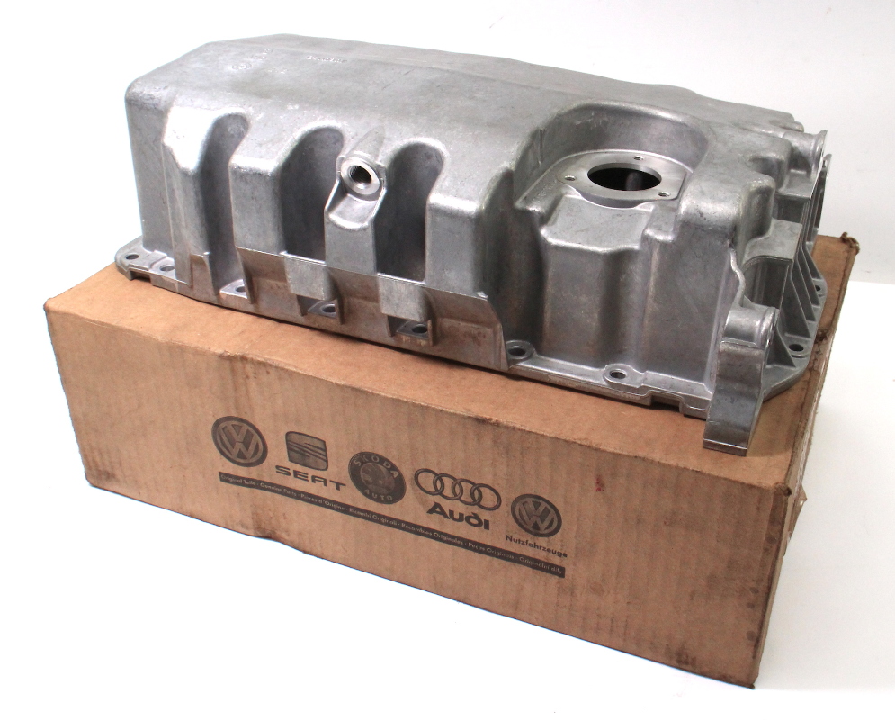 NOS Oil Pan 0305 VW Beetle 2.0 With Sensor Hole Genuine 06A 103