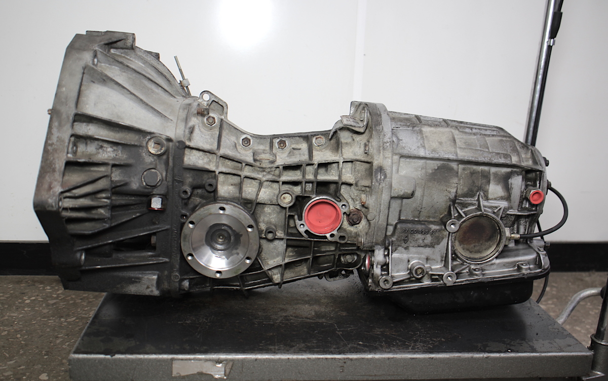 Gevoel Interpunctie reguleren Automatic Transmission Assembly 81-83 DMC DeLorean 25k Miles |  CarParts4Sale, Inc.