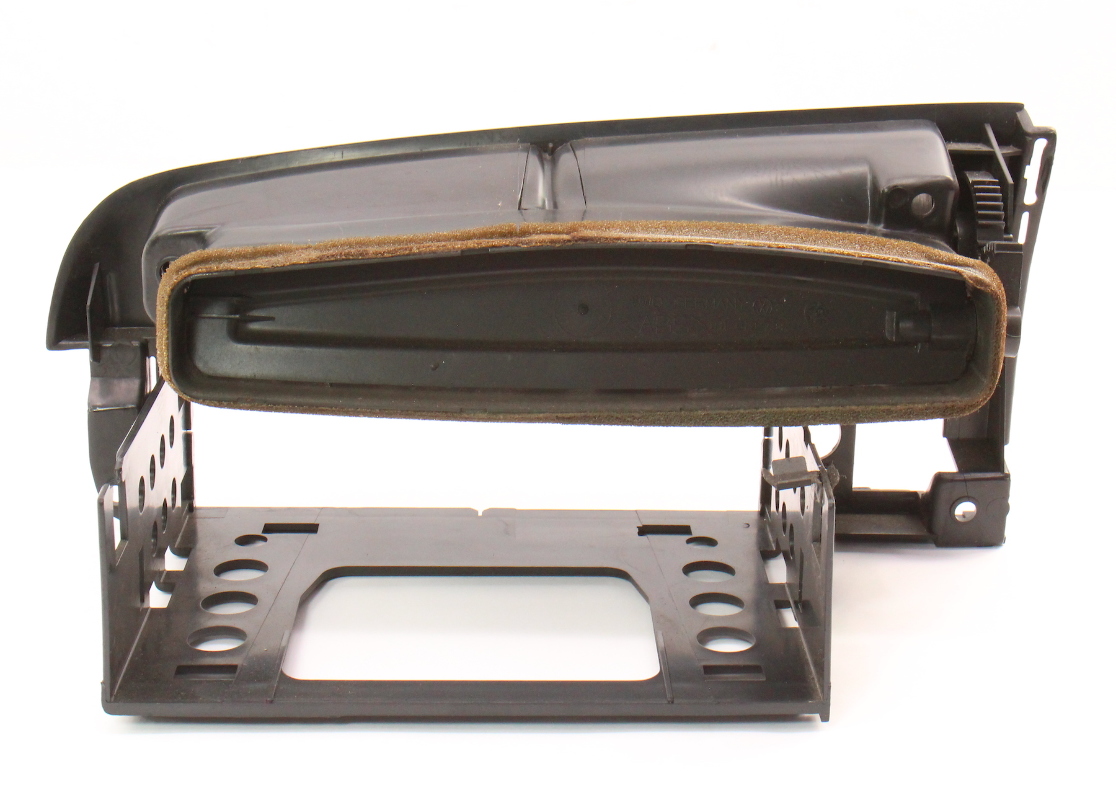 Center Dash Air Vents Radio Trim VW Jetta Golf GTI MK3 Cabrio 1H6 819