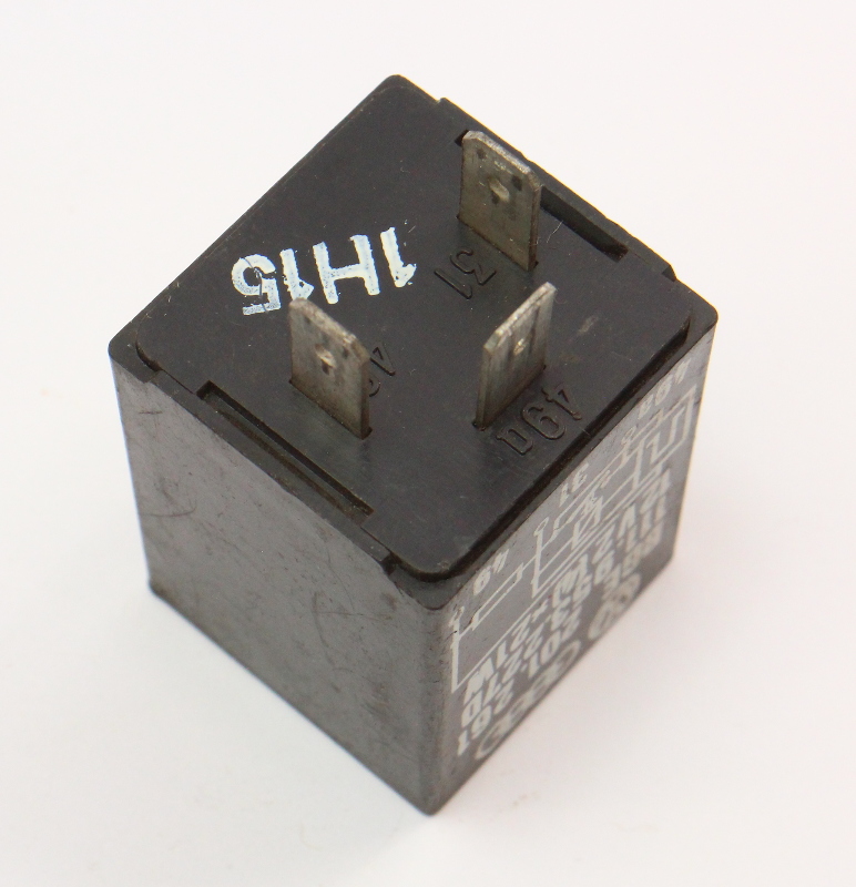 Turn Signal Flasher Relay Audi VW Jetta Golf GTI Passat Vanagon 111 953