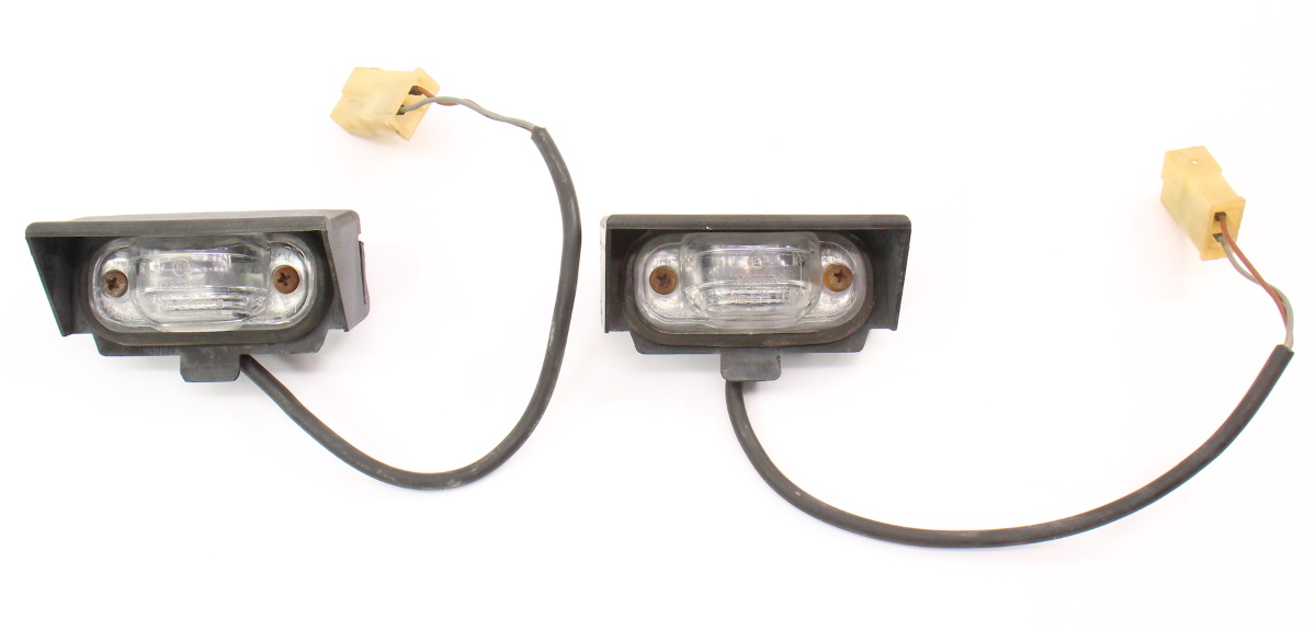 License Plate Lights Lamps VW Vanagon 8691 T3 VW Westfalia Hella 251