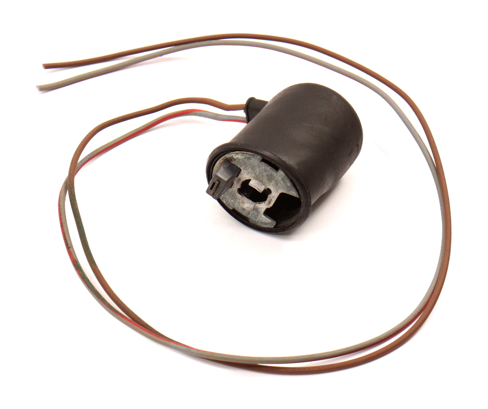 Side Marker Light Bulb Holder Pigtail VW Vanagon Rabbit Cabriolet