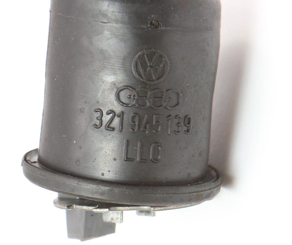 Side Marker Light Bulb Holder Pigtail VW Vanagon Rabbit Cabriolet