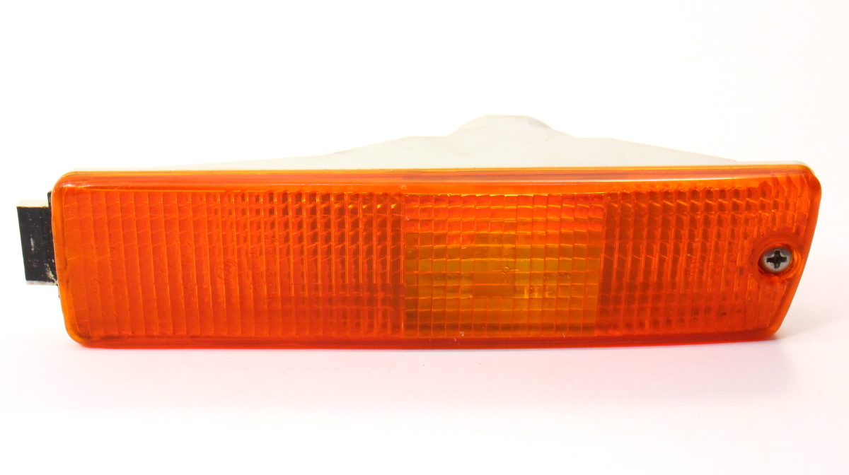 LH Bumper Turn Signal Lamp Lens 8992 VW Jetta Golf MK2 Genuine 165