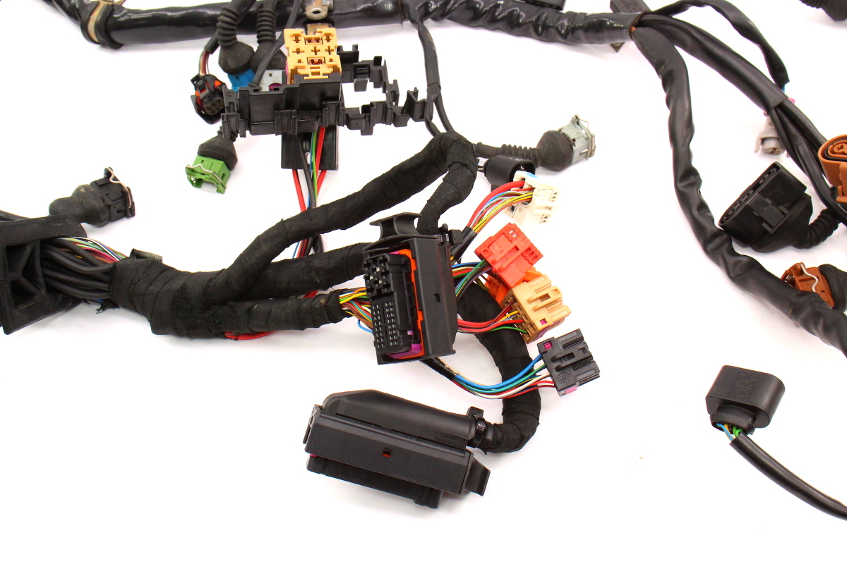 Engine & Engine Bay Injector Wiring Harness 2001 VW Passat 2.8 V6 ATQ