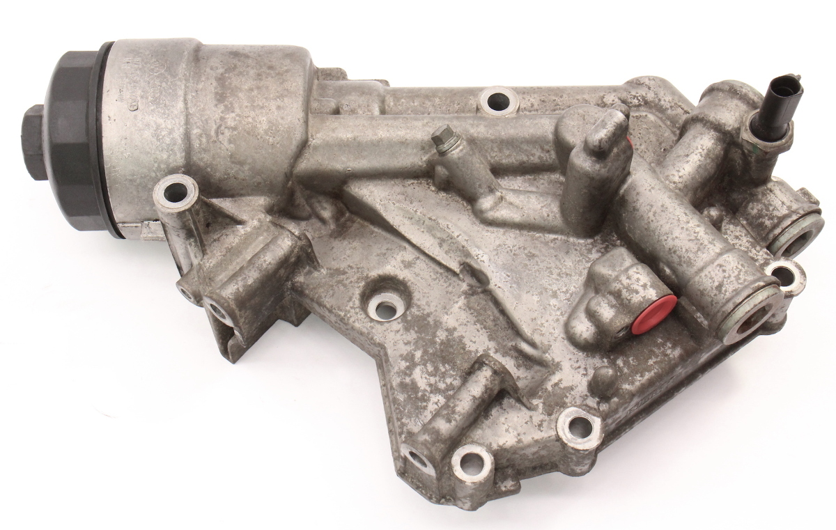 Engine Oil Filter Housing 0406 VW Touareg 4.2 V8 Genuine 077 115