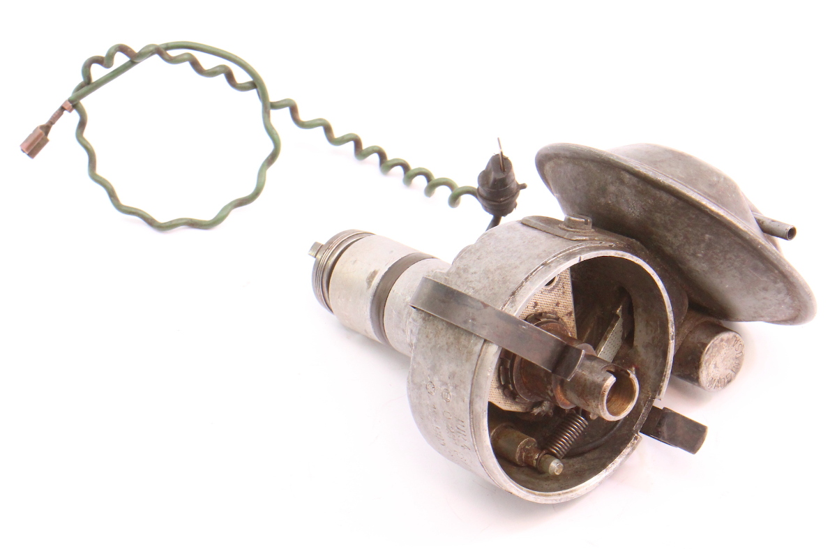 Ignition Distributor 1968 VW Beetle Bug 1500 MT Genuine Bosch 113 905