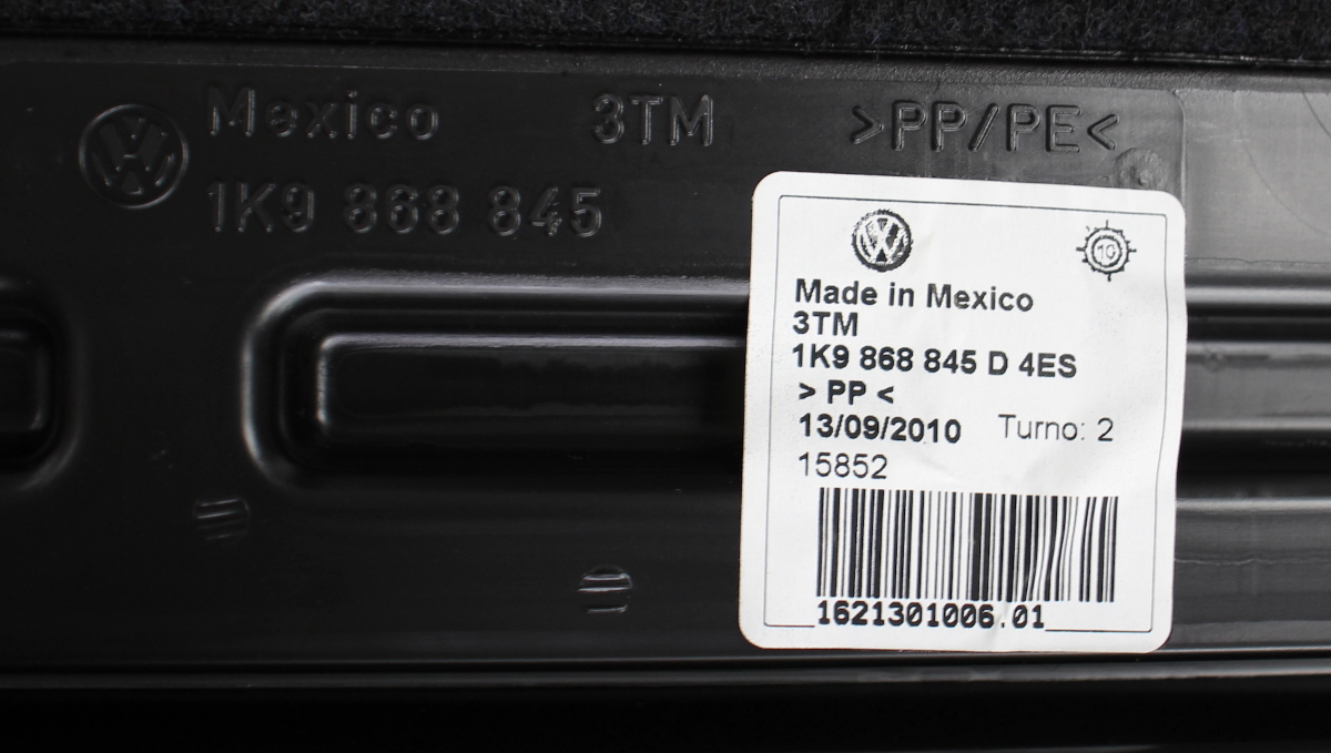 Trunk Hatch Floor Carpet Mat 0914 VW Jetta Sportwagen MK5 Mk6 1K9