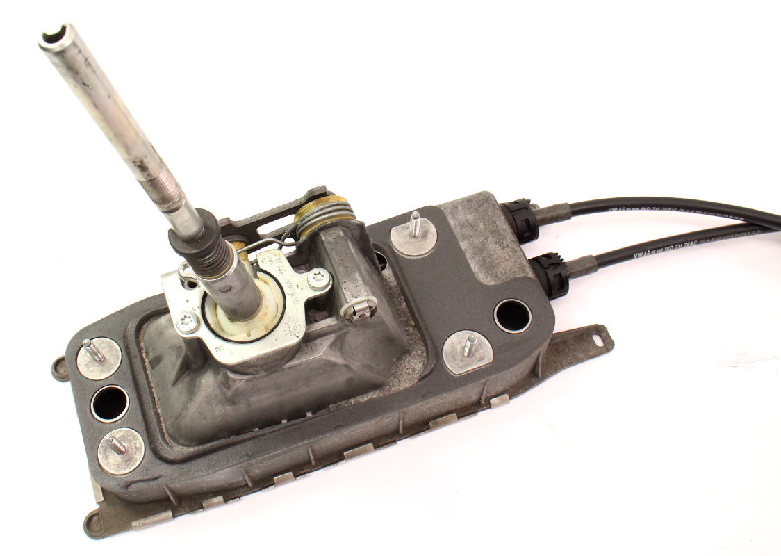 Manual Shifter Linkage 5spd VW Rabbit Jetta 0509 Mk5 1K0 711 061 A