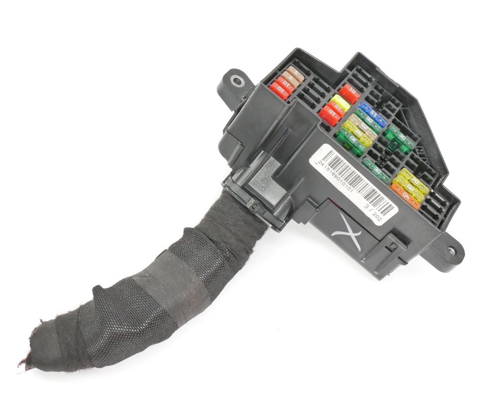 Interior Dash Fuse Panel Box 1014 VW Jetta Sportwagen Golf MK6 TDI