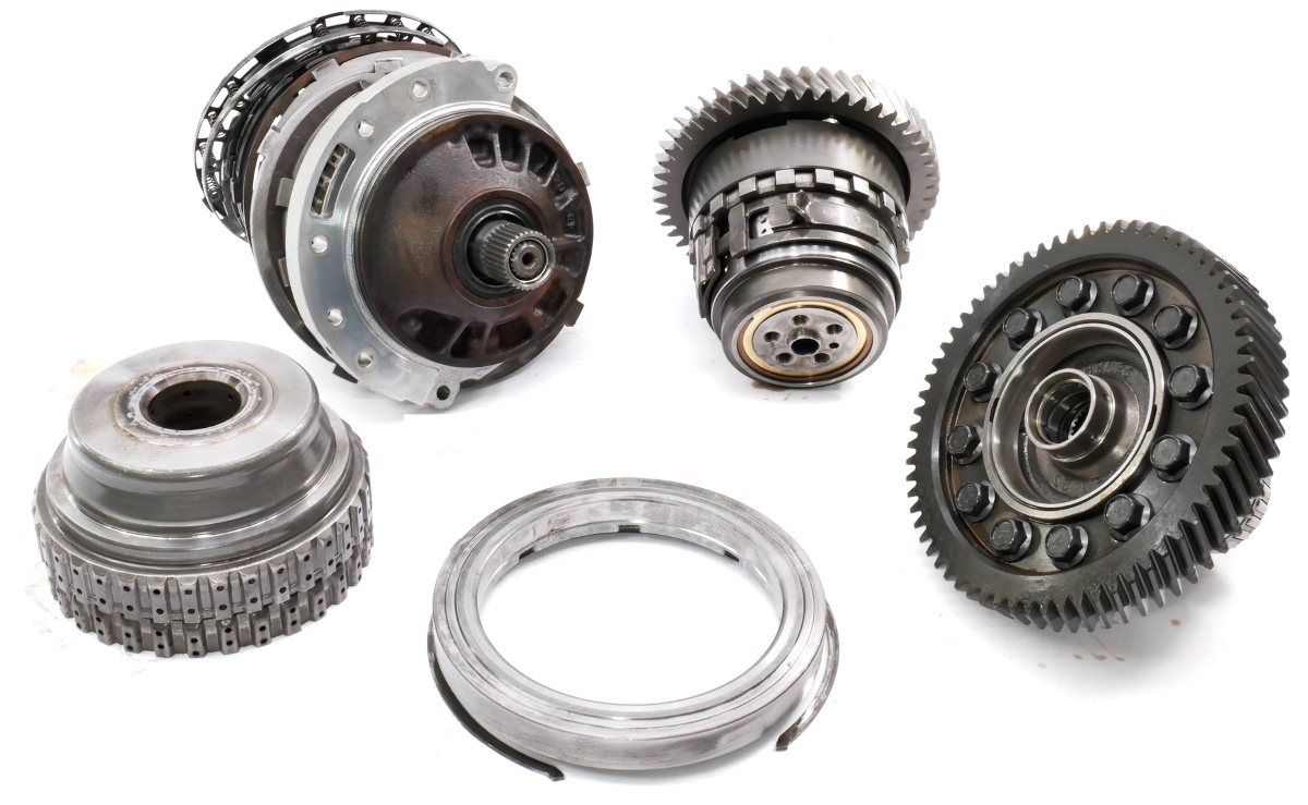 09A Transmission Internal Parts Gears Clutches 0205 VW Jetta Golf MK4