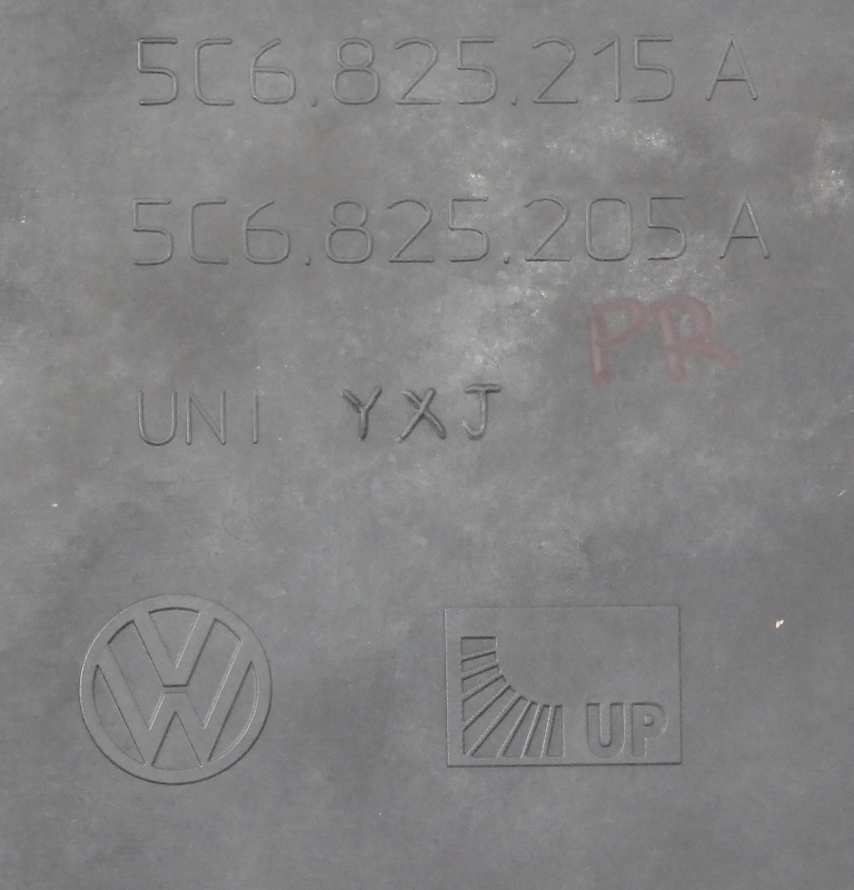 RH Rear Lower Bumper Splash Guard 1114 VW Jetta MK6 Sedan 5C6 825