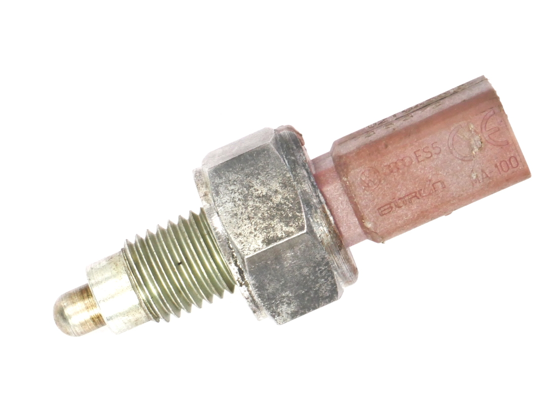 Reverse Light Switch VW Jetta Golf MK4 MK5 MK6 Beetle Audi TT 02K 94