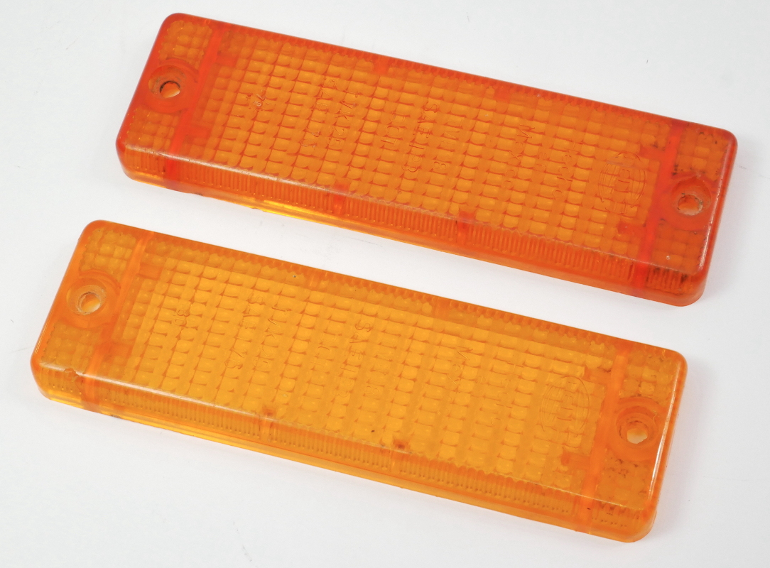 Hella Bumper Turn Signal Parking Light Lens 7584 VW Rabbit & Cabriolet